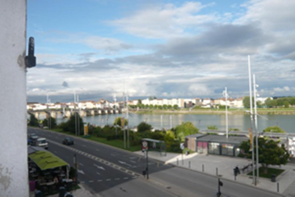 Hotel Quai De Saone Mâcon Exterior photo